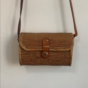 Woven rattan leather crossbody bag